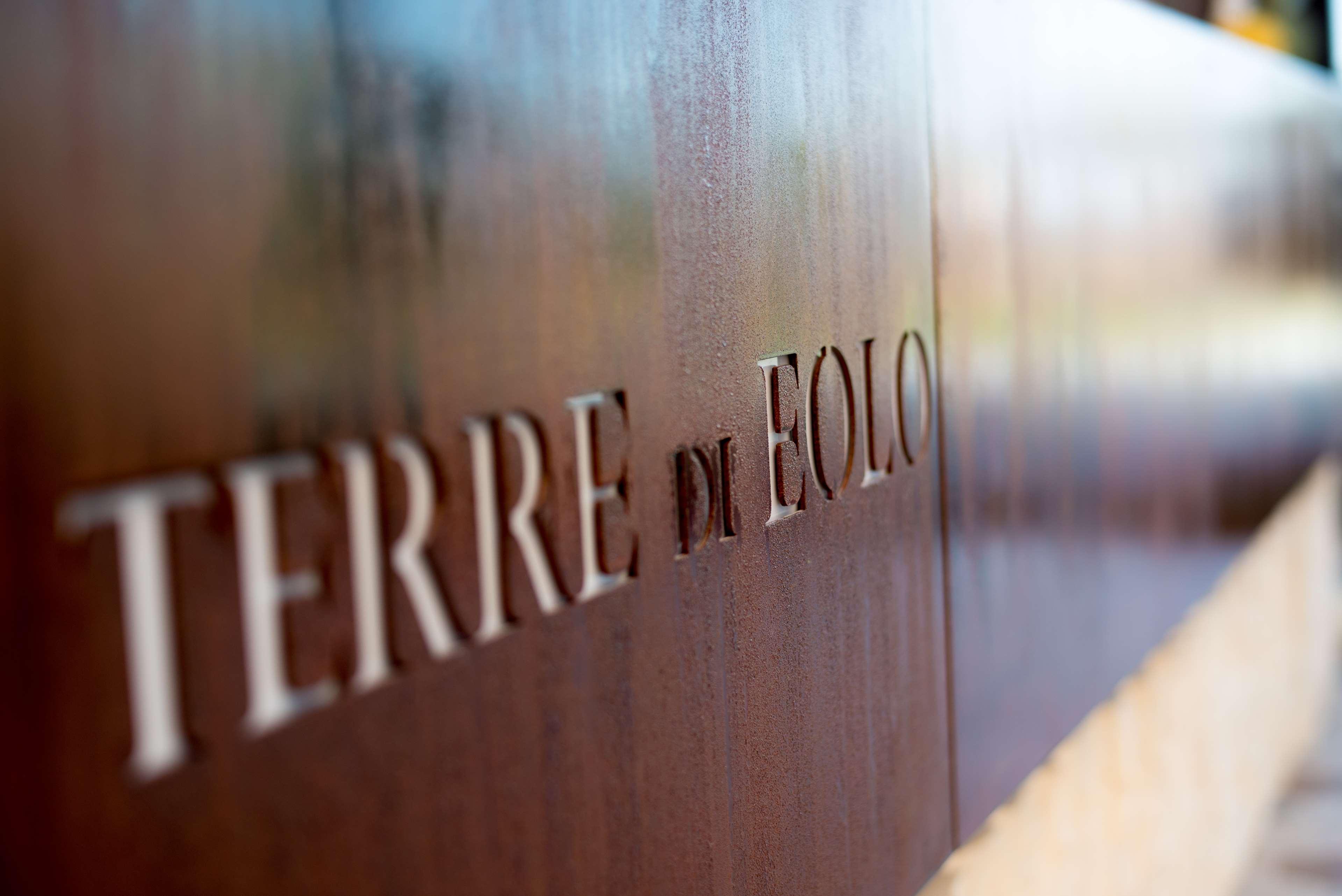 Hotel Western Terre Di Eolo 4*